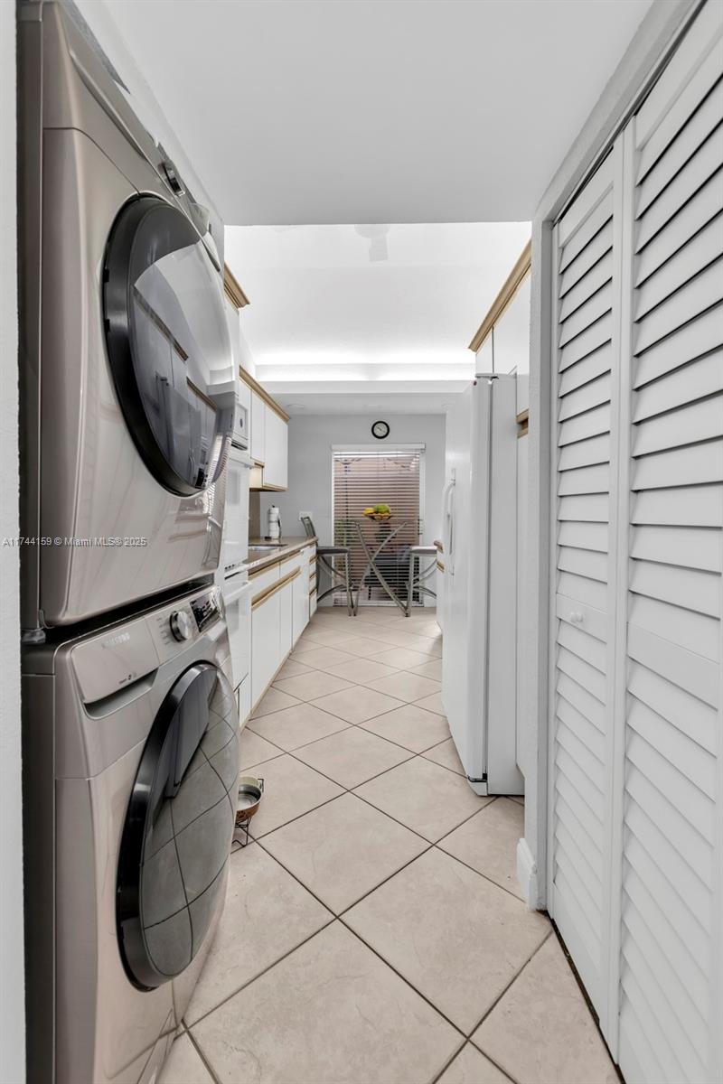 BOCA VILLAGE PH I-A CONDO - Residential