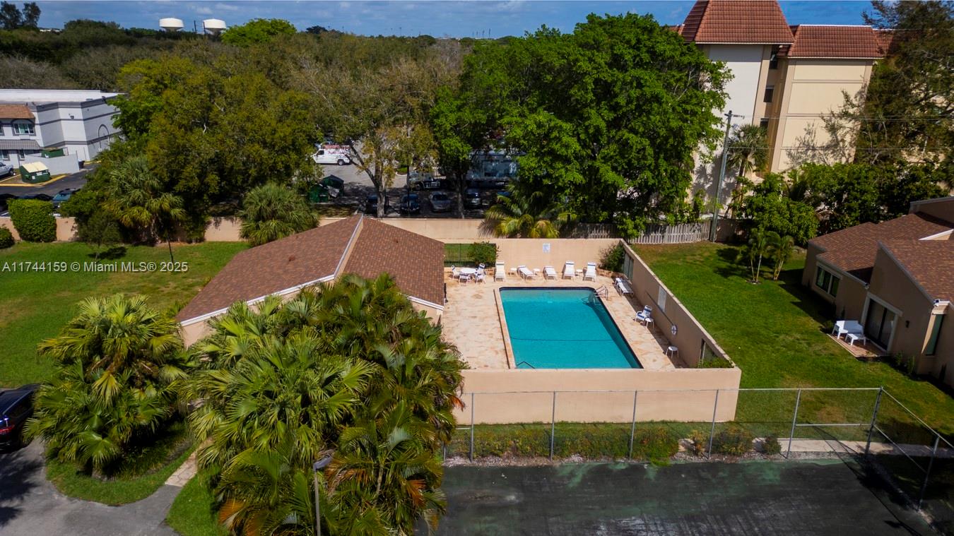 BOCA VILLAGE PH I-A CONDO - Residential