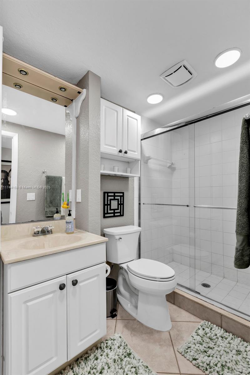 BOCA VILLAGE PH I-A CONDO - Residential