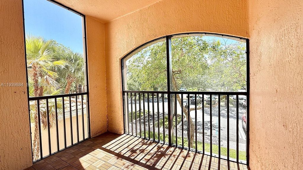 Photo of 2807 Veronia Dr #202, Palm Beach Gardens, FL 33410 (MLS # A11939884)