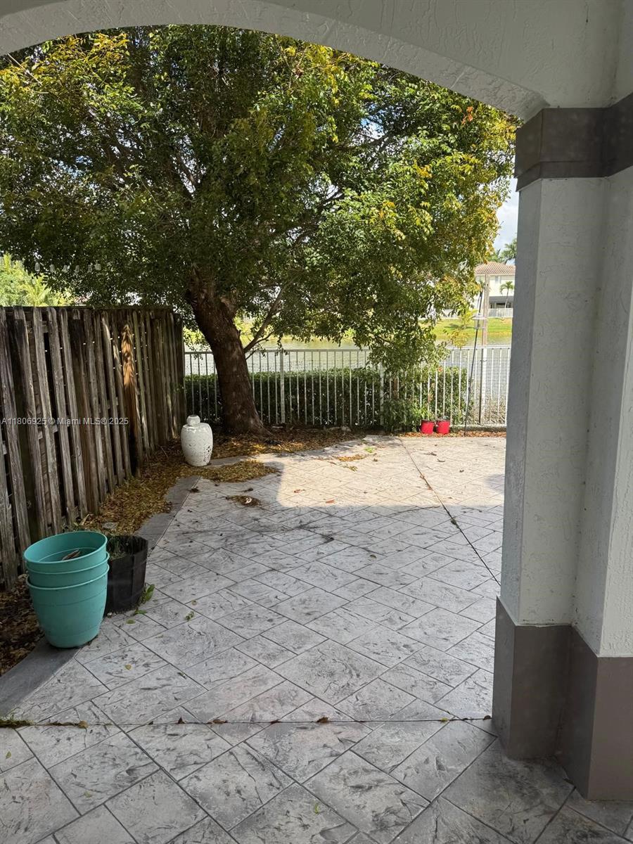 6251 SW 164th Path