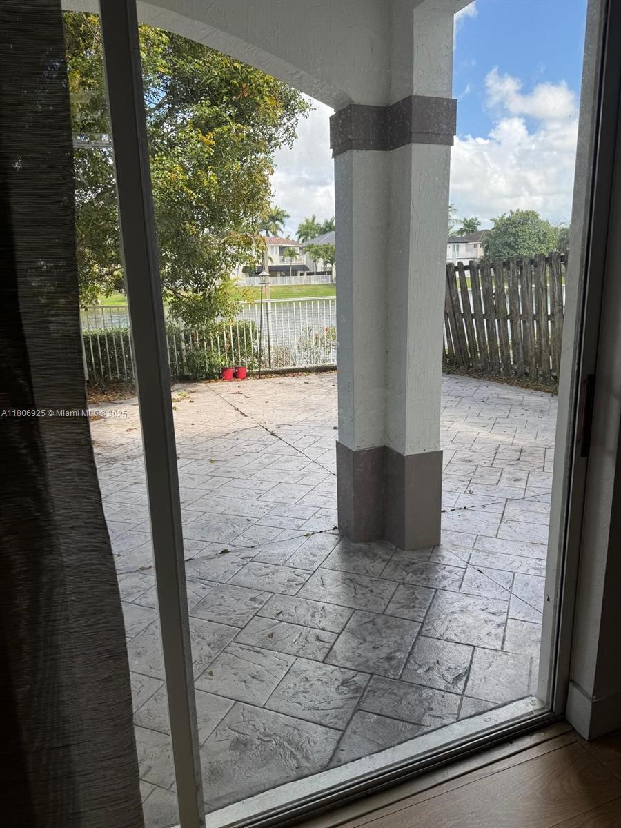 6251 SW 164th Path