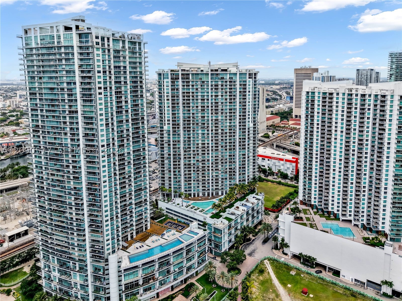 90 SW 3rd St 308
