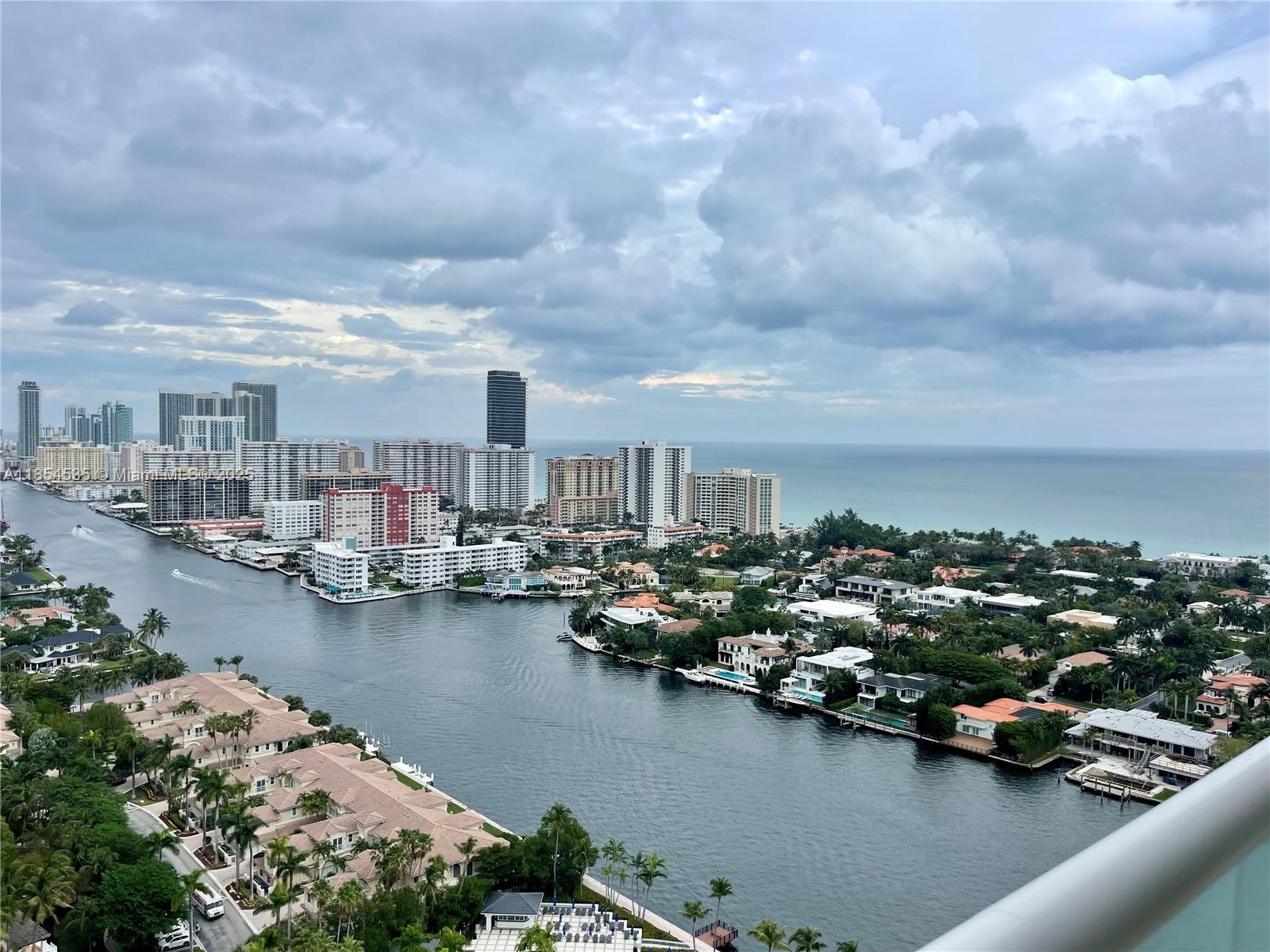 ATLANTIC III AT THE POINT - Residential Lease