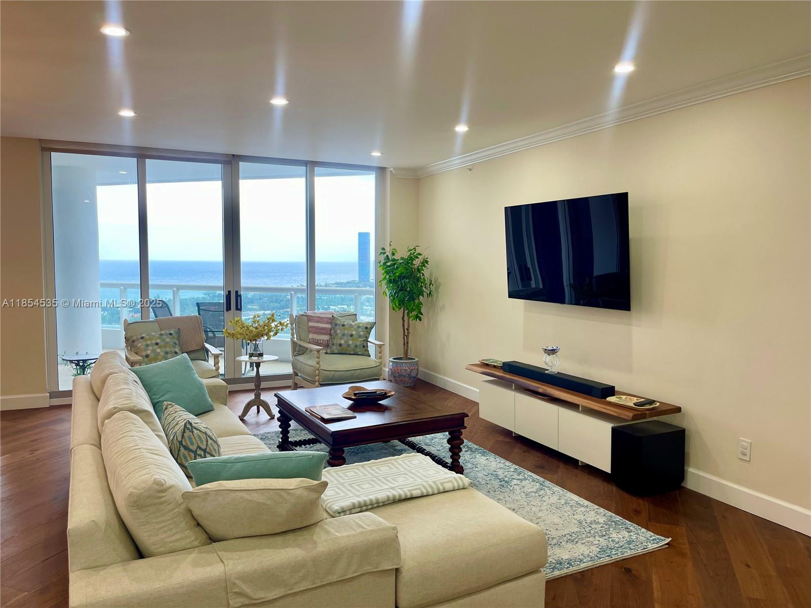 ATLANTIC III AT THE POINT - Residential Lease