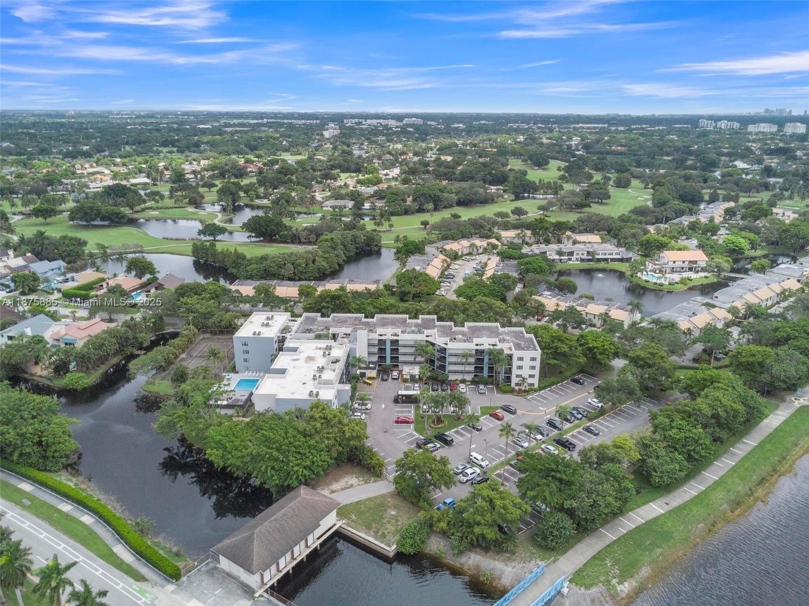 MANARANDA VILLAGE CONDO - Residential