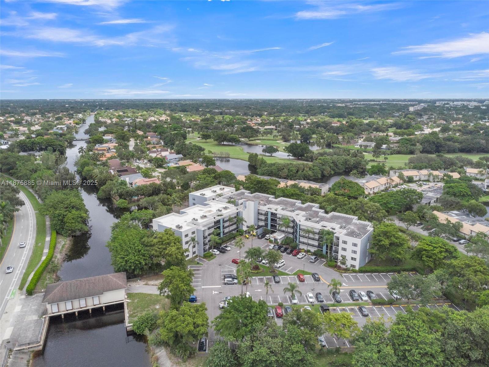 MANARANDA VILLAGE CONDO - Residential