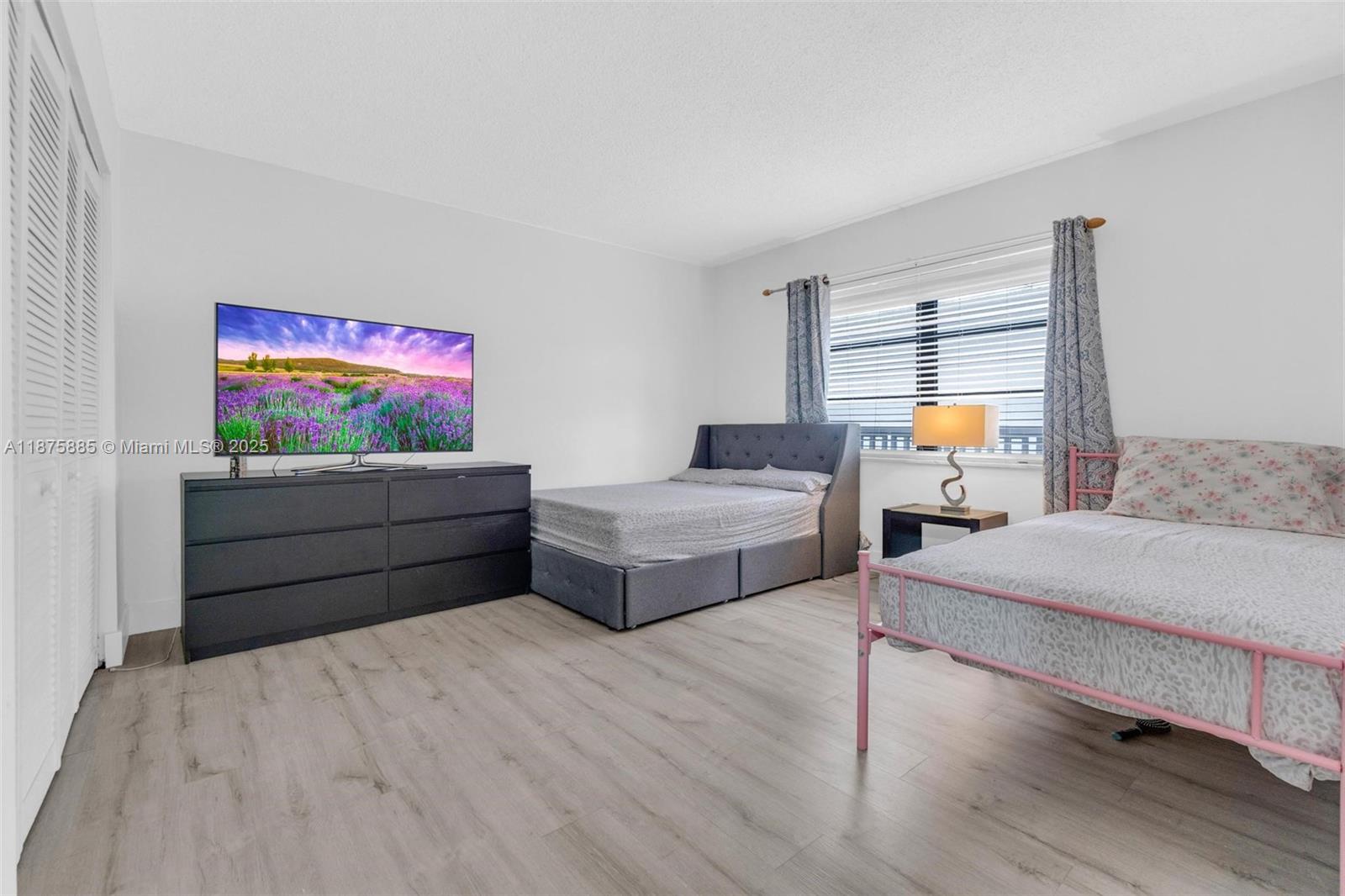 MANARANDA VILLAGE CONDO - Residential