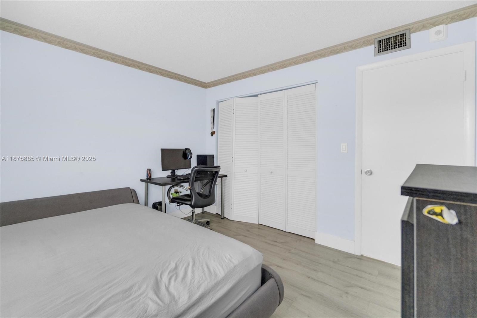 MANARANDA VILLAGE CONDO - Residential