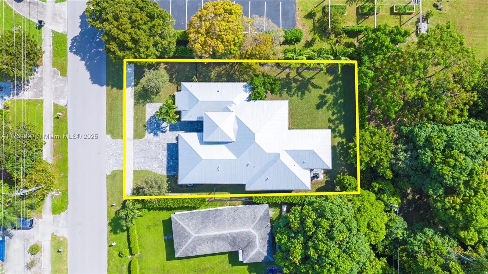 Delray Beach, Florida 33444, United States, 4 Bedrooms Bedrooms, ,3 BathroomsBathrooms,Residential,Active,94953