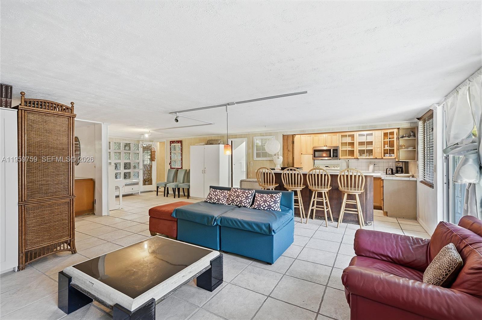 HARBOR BEACH - Residential