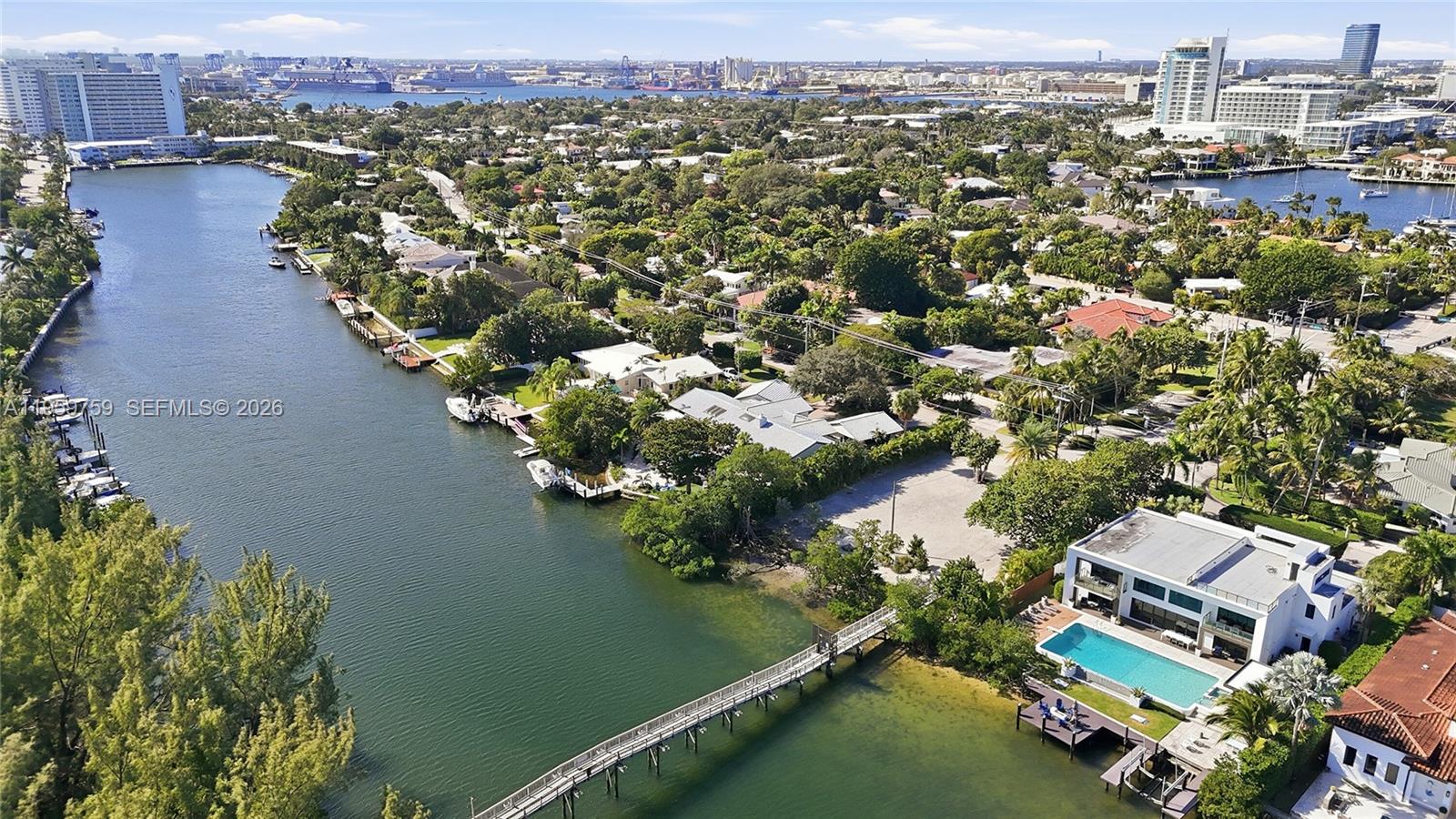 HARBOR BEACH - Residential