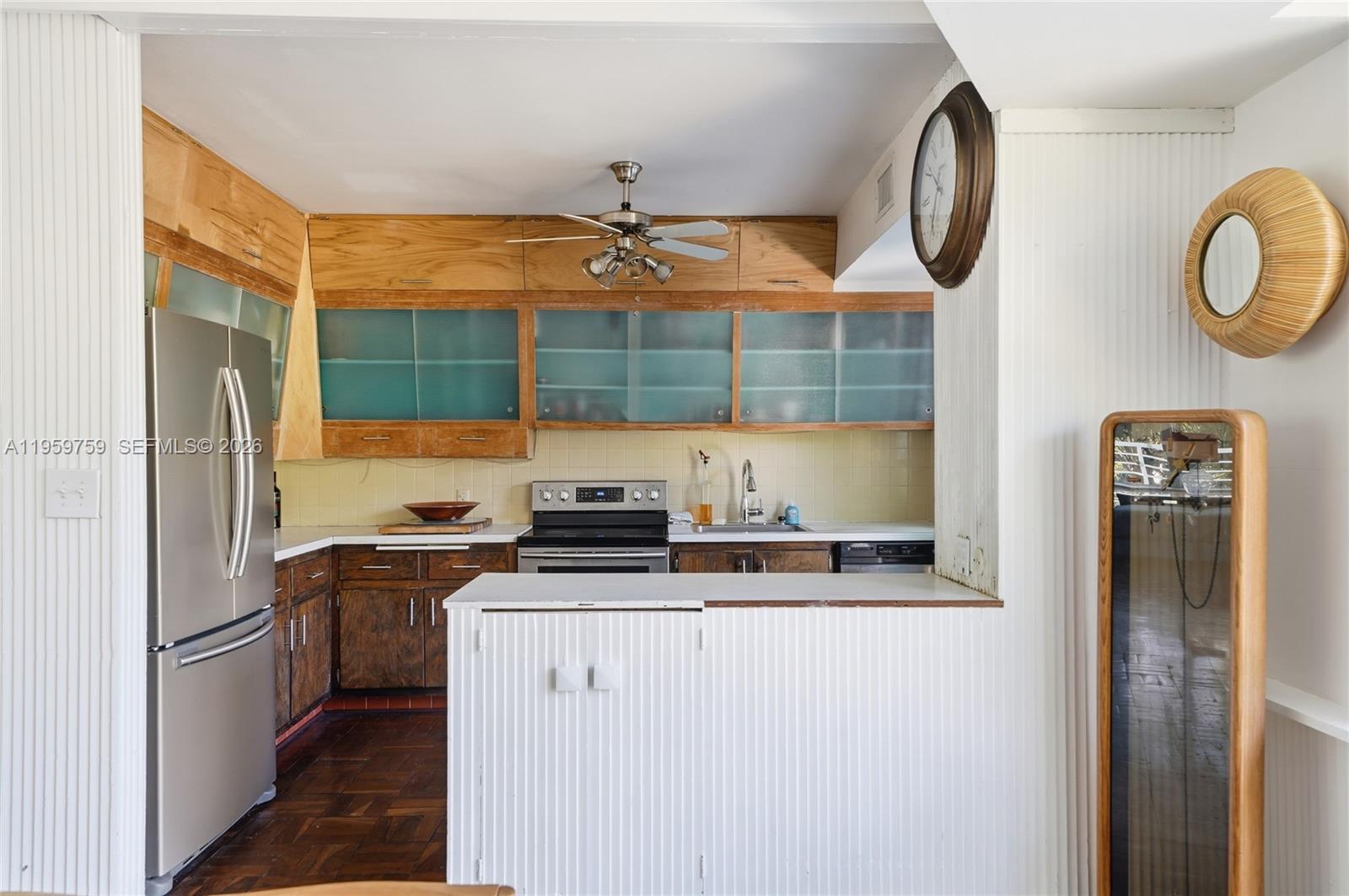 HARBOR BEACH - Residential