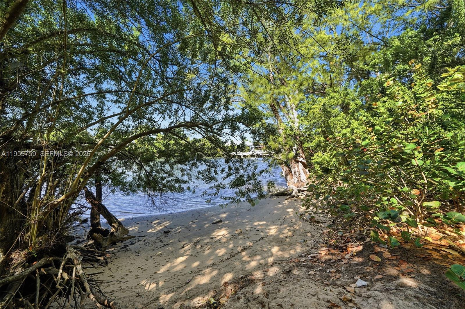 HARBOR BEACH - Residential