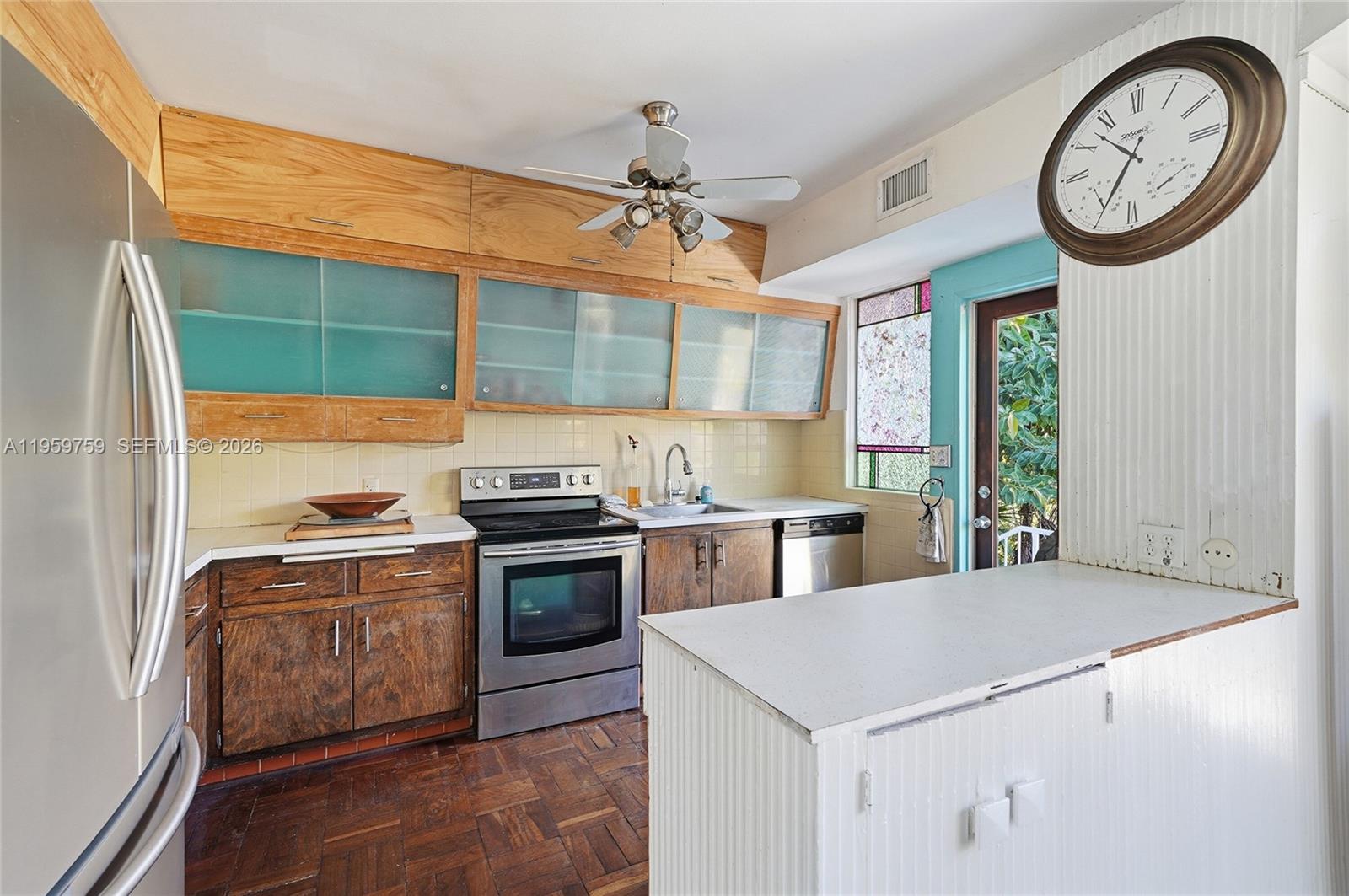 HARBOR BEACH - Residential