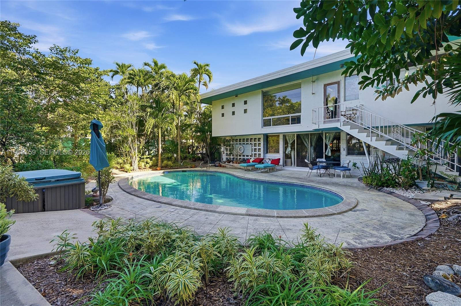 HARBOR BEACH - Residential