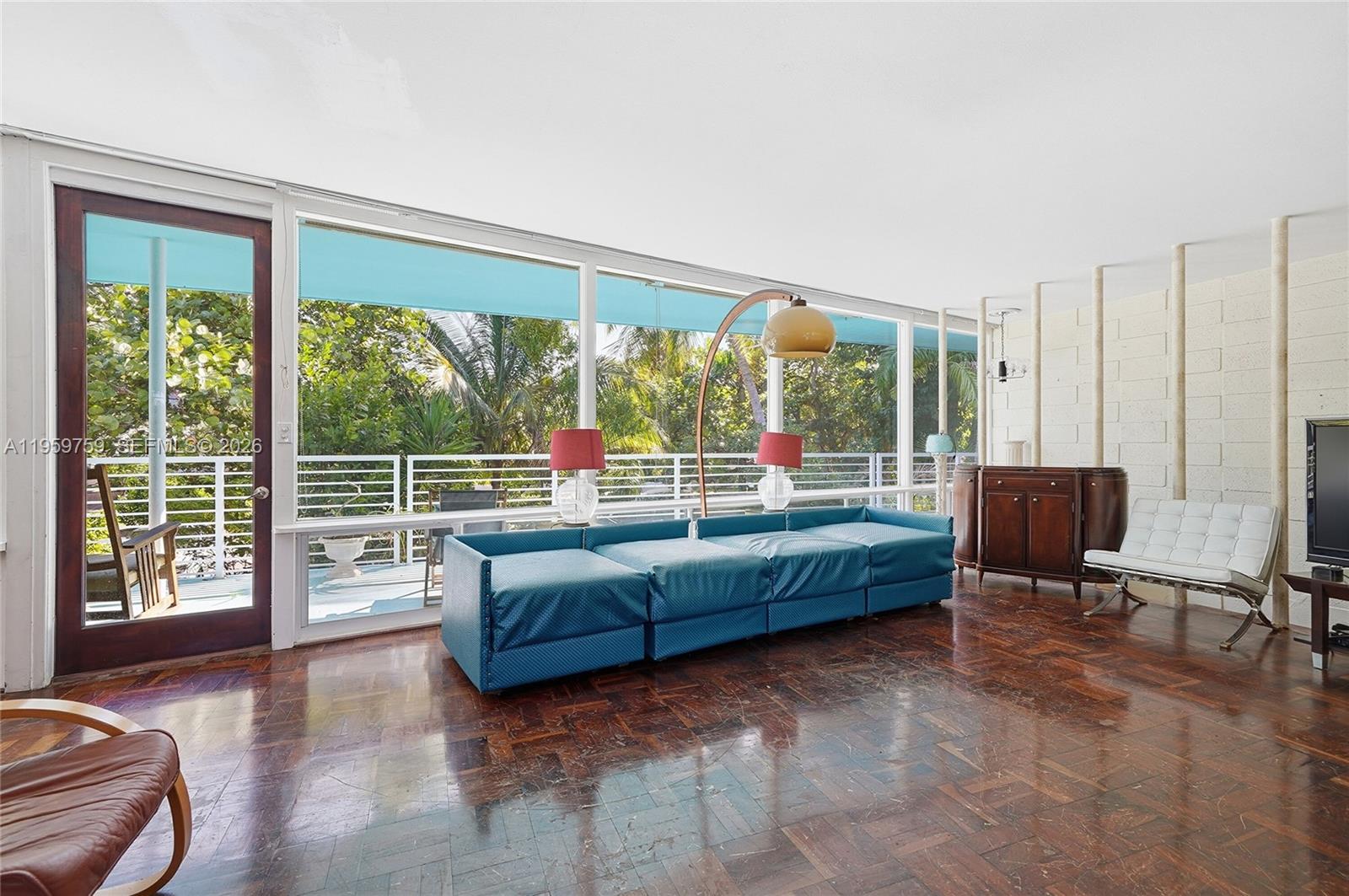 HARBOR BEACH - Residential