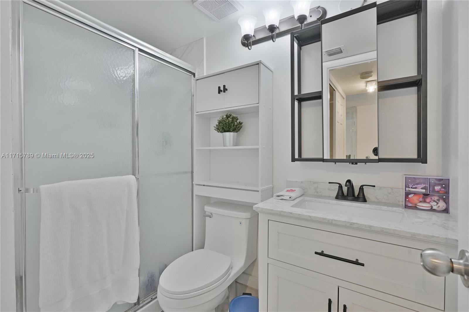 BONAIRE AT WOODMONT NO 5- - Residential