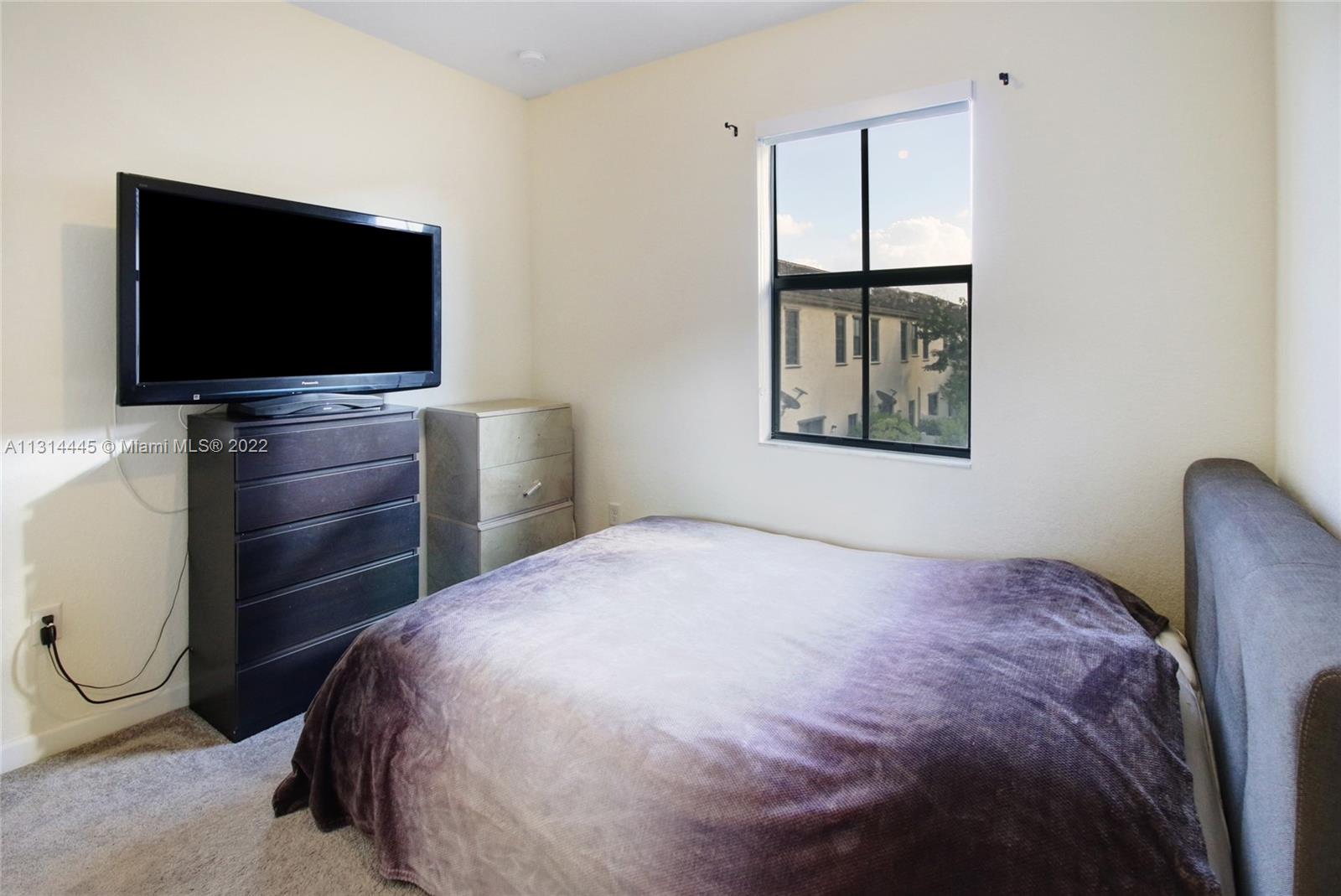 AQUABELLA SECTION ONE - Residential