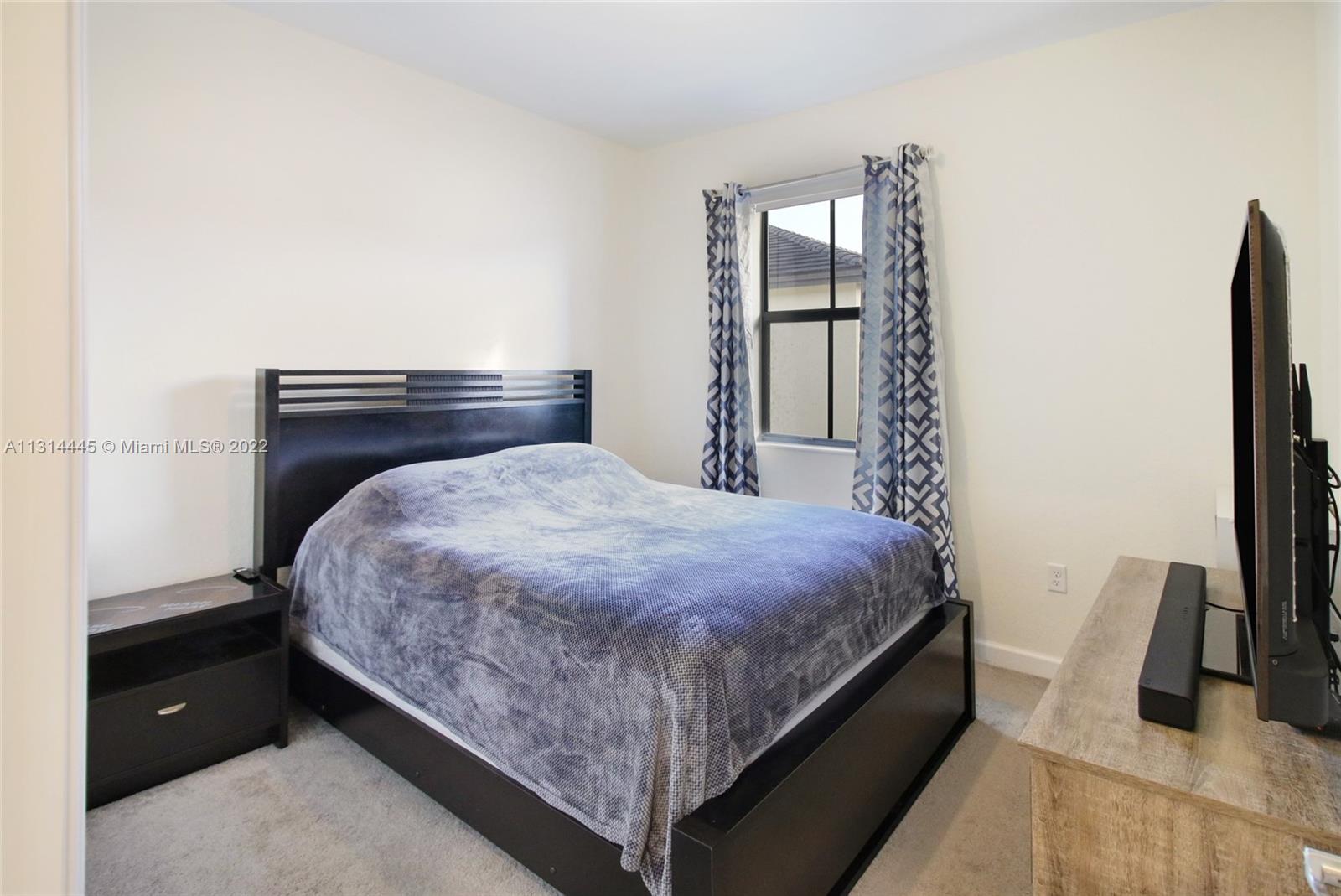 AQUABELLA SECTION ONE - Residential