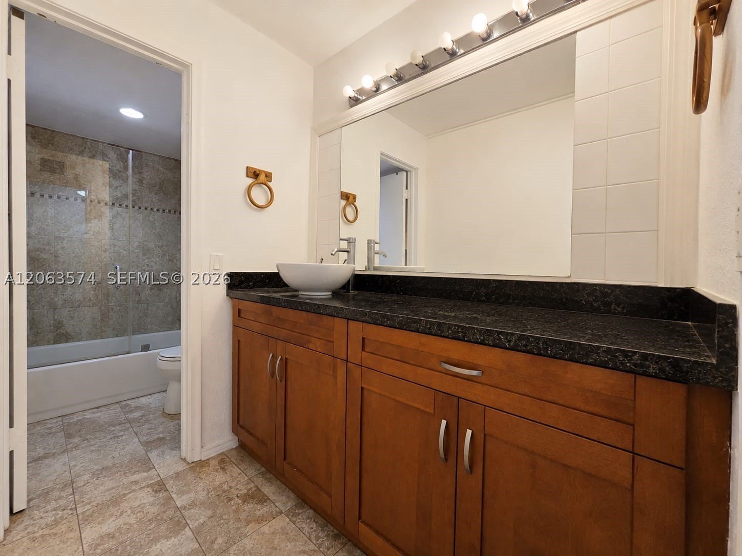 4850 SW 63rd Ter 413