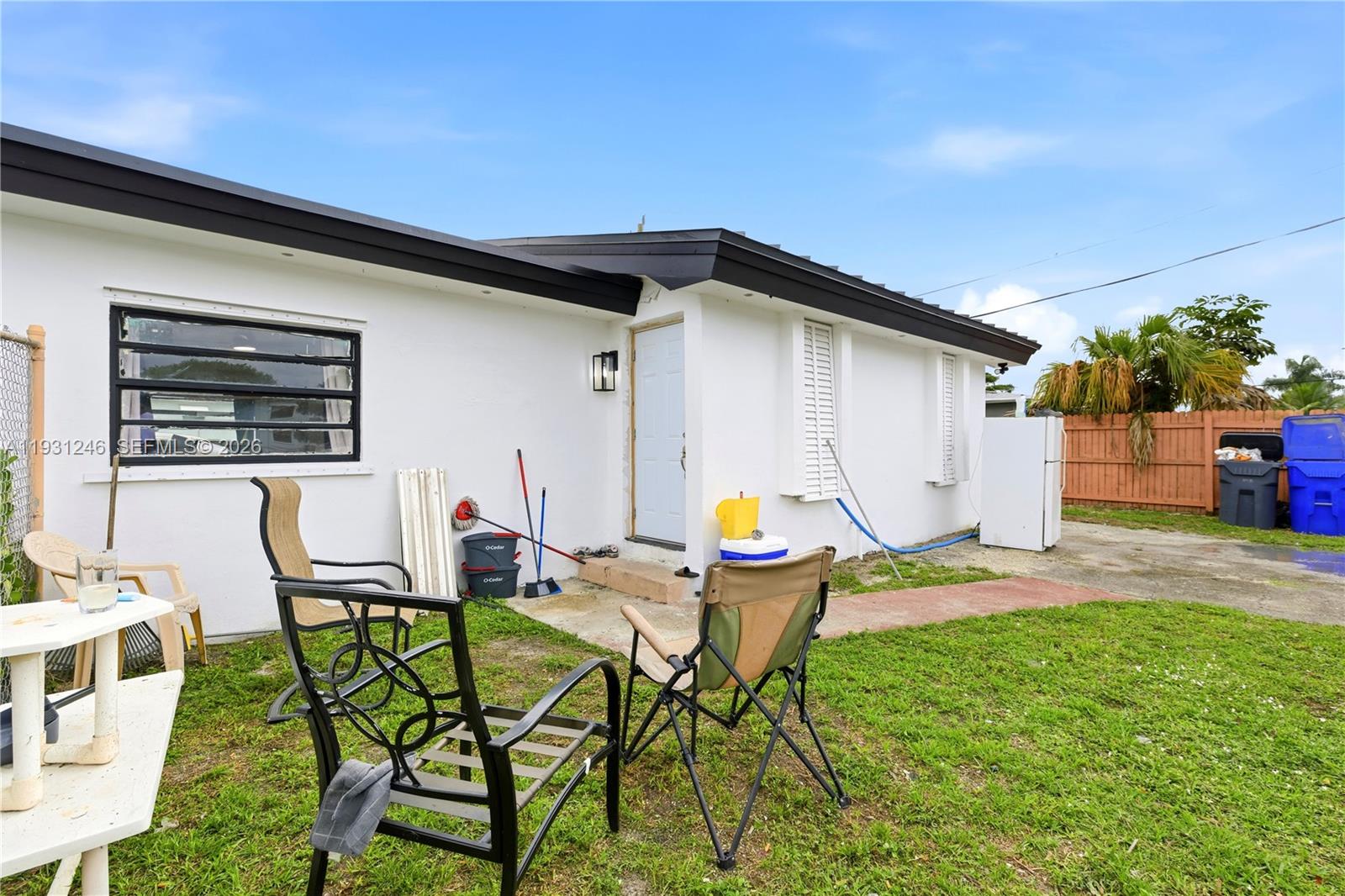 WASHINGTON PARK HALLANDAL - Residential Income