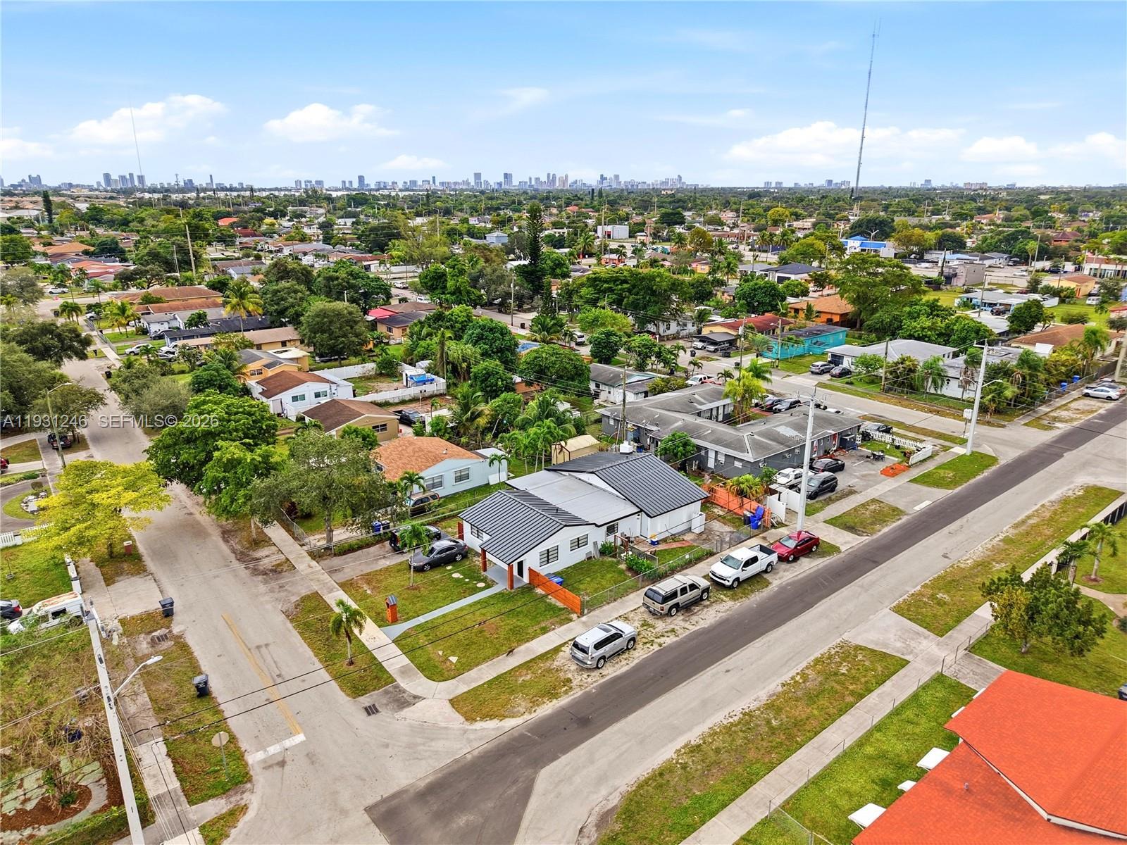 WASHINGTON PARK HALLANDAL - Residential Income