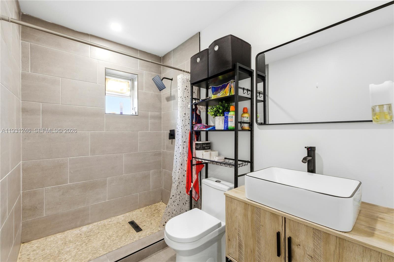 WASHINGTON PARK HALLANDAL - Residential Income