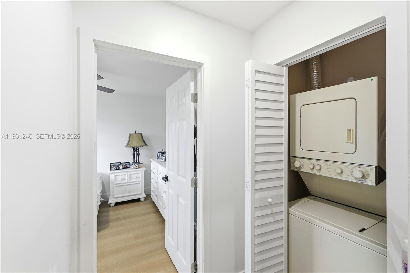 WASHINGTON PARK HALLANDAL - Residential Income