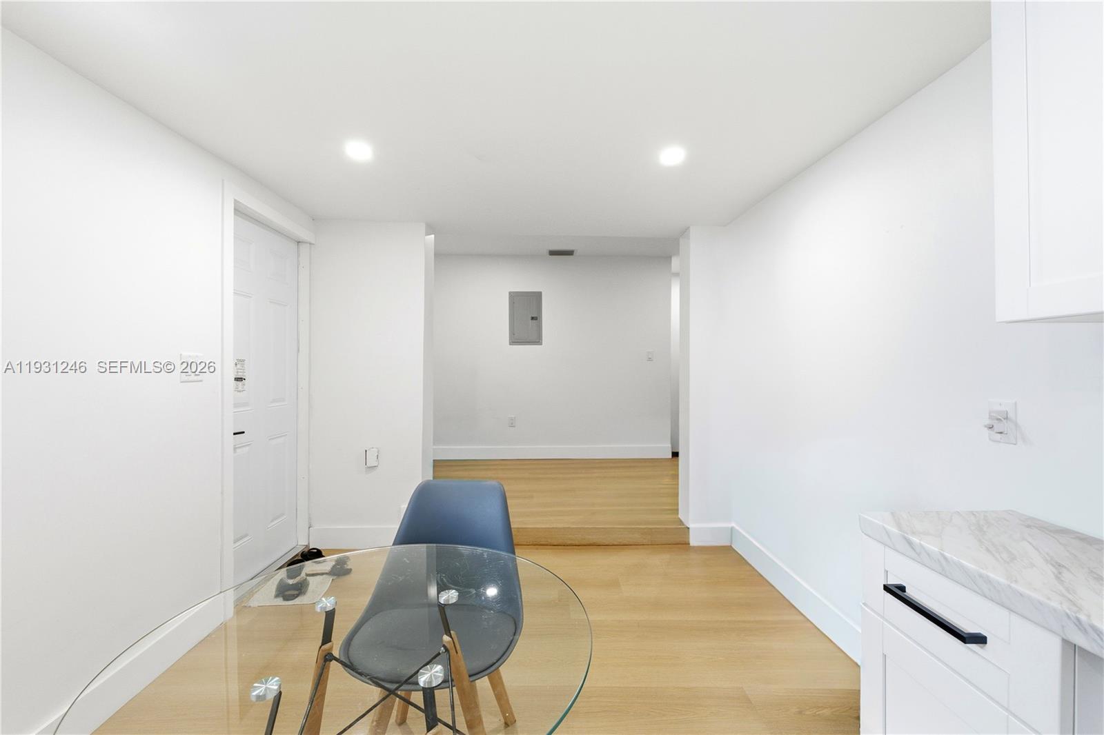 WASHINGTON PARK HALLANDAL - Residential Income