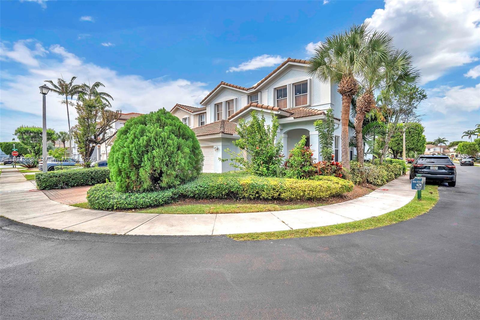 CENTURY VILLAS - Residential