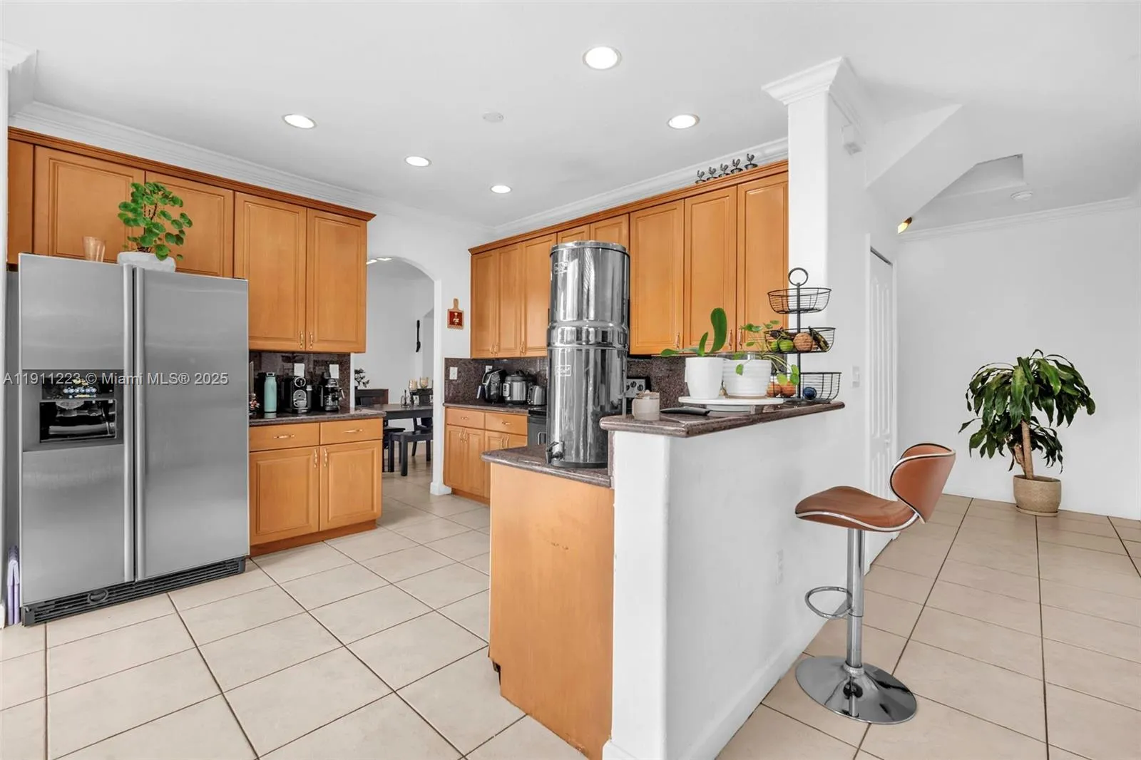 Miami, Florida 33174, United States, 4 Bedrooms Bedrooms, ,3 BathroomsBathrooms,Residential,Active,242262