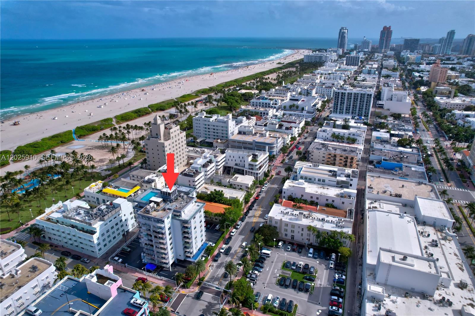 ISLANDER CONDO APTS - Residential