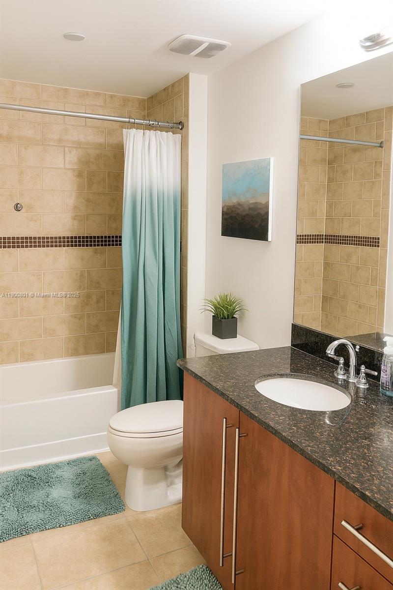 TOSCANO CONDO - Residential
