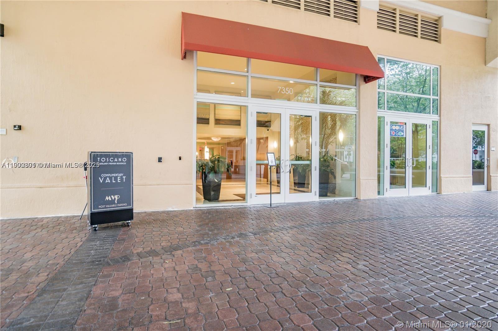 TOSCANO CONDO - Residential