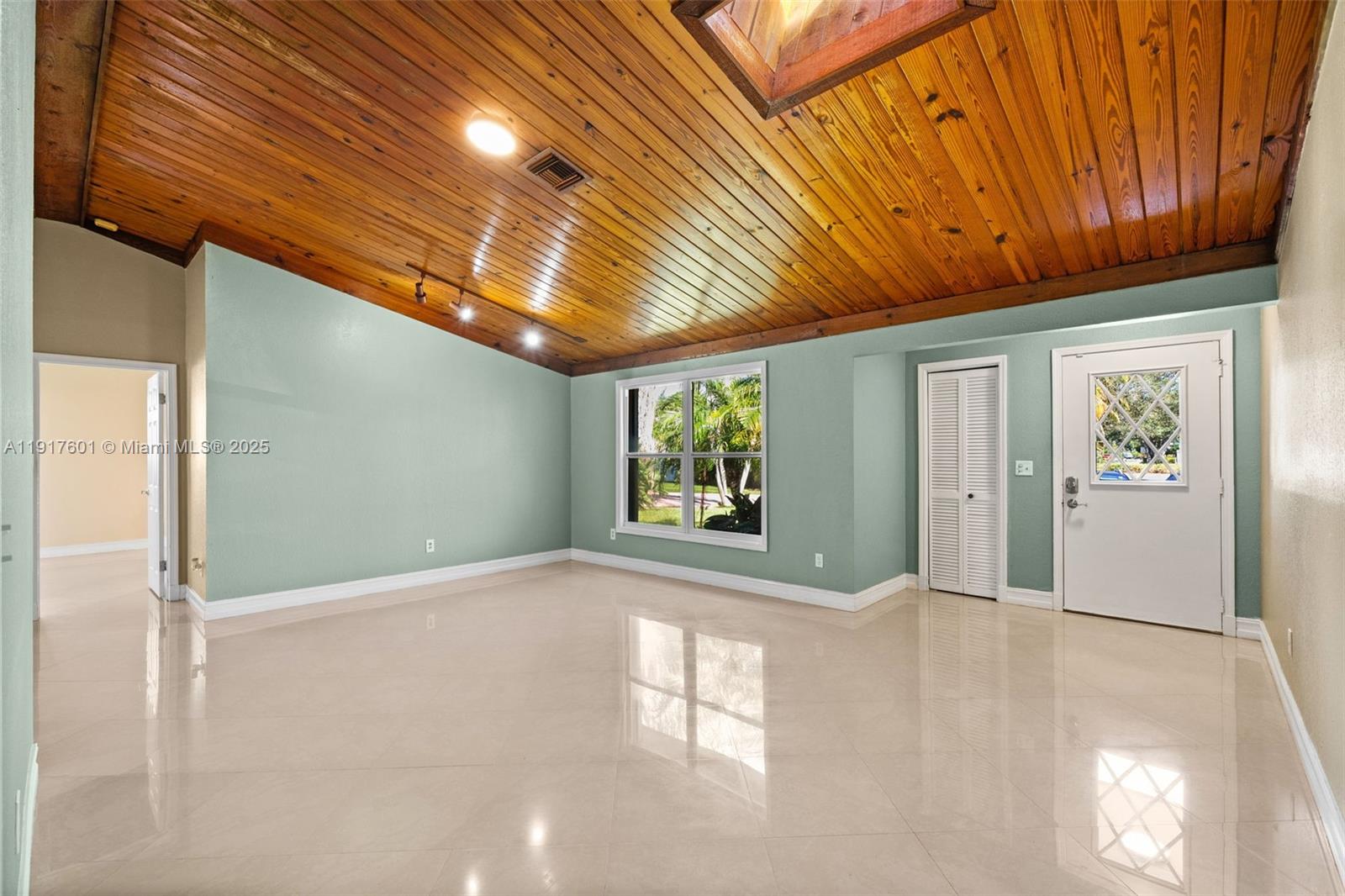 SELIGMAN-ARNEL ESTATES - Residential