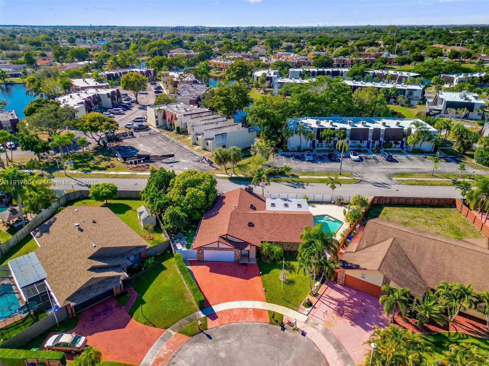 SELIGMAN-ARNEL ESTATES - Residential