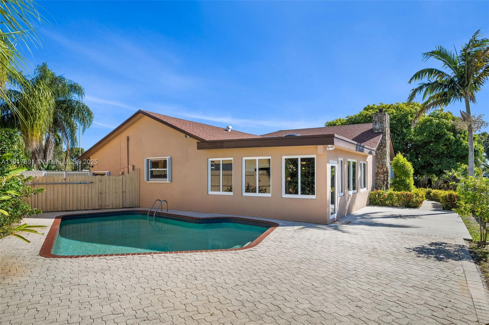 SELIGMAN-ARNEL ESTATES - Residential