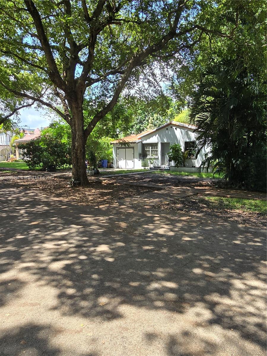 View photos, virtual tours, details... 103 Romano Ave