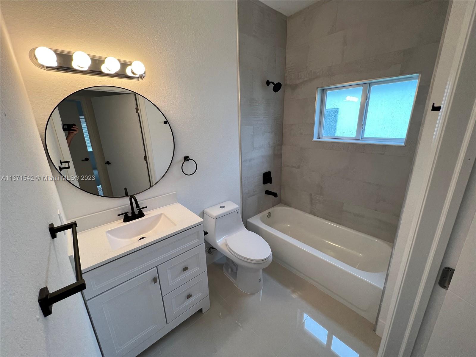 BRITAN ADD AMENDED PLAT - Residential