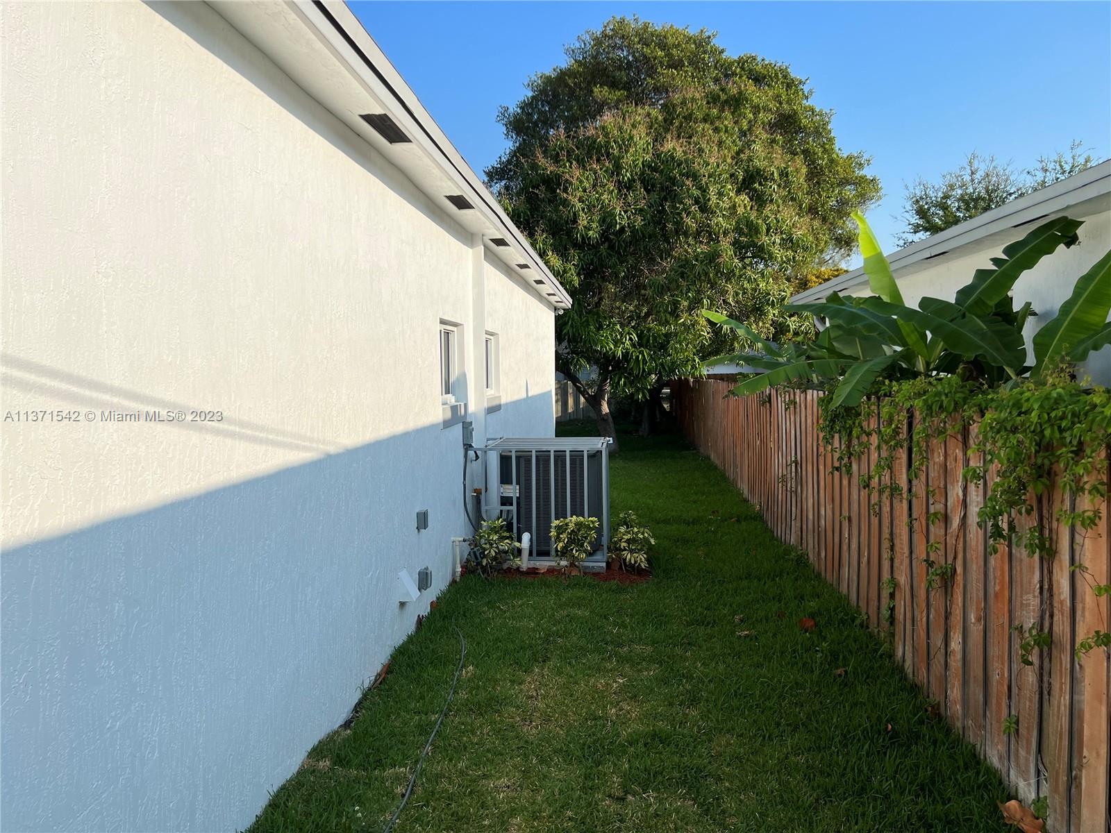 BRITAN ADD AMENDED PLAT - Residential