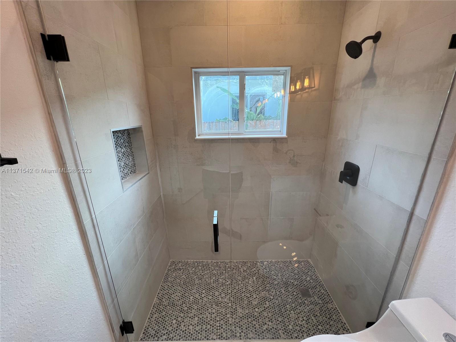 BRITAN ADD AMENDED PLAT - Residential