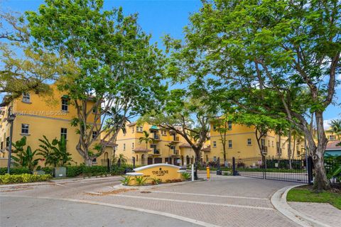 Photo of 2540 SW 14th Ave #206, Fort Lauderdale, FL 33315 (MLS # A11976347)