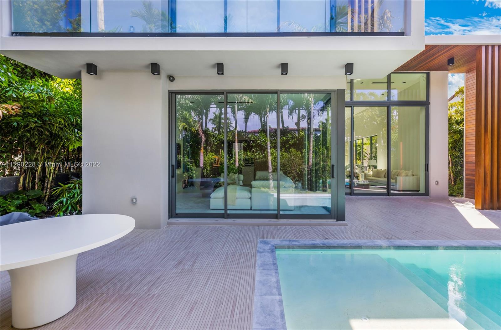 BEACH VIEW SUB - Residential