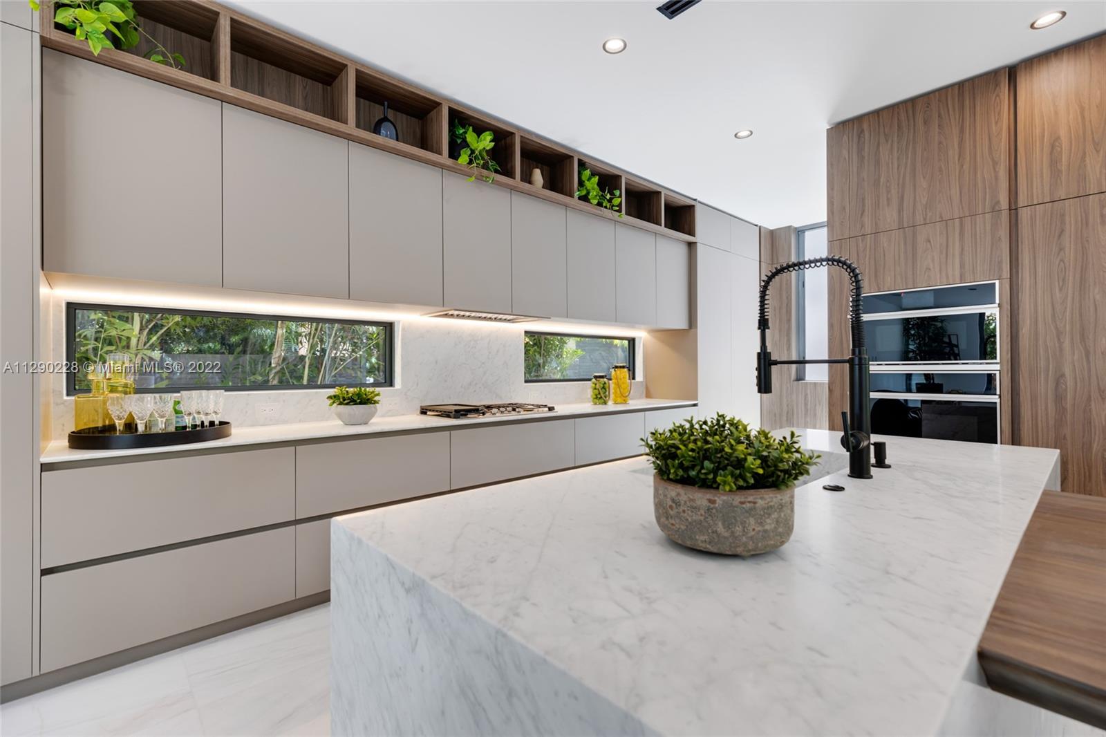 BEACH VIEW SUB - Residential