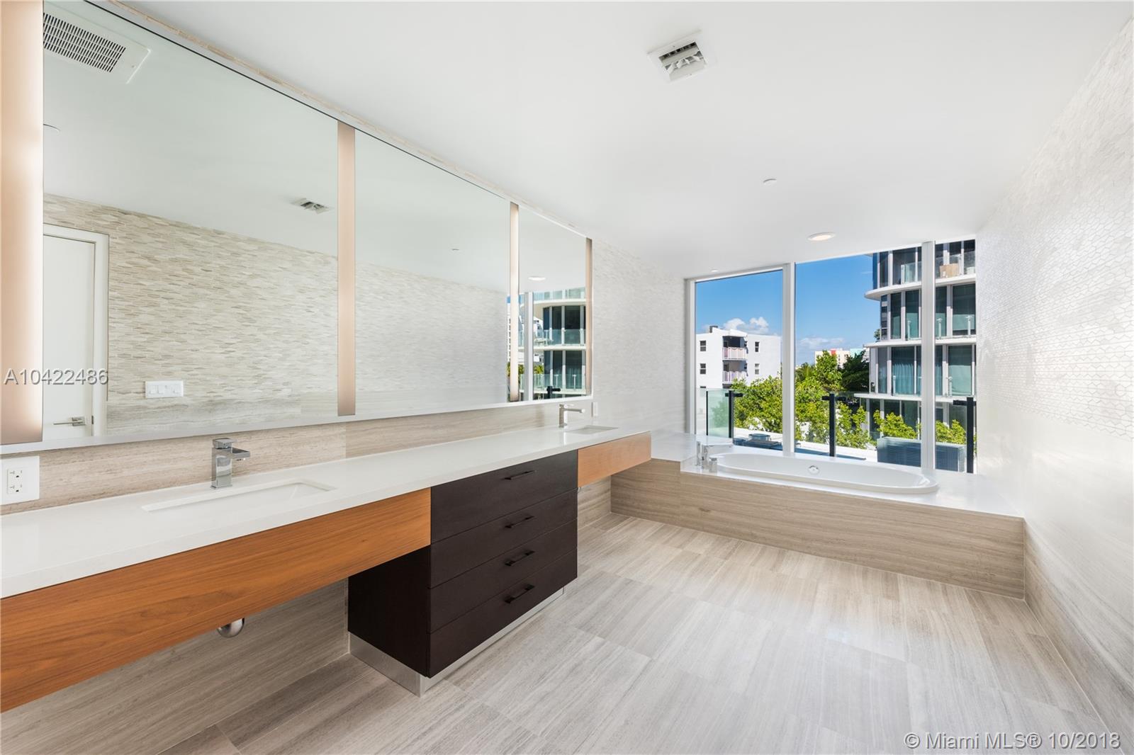 ONE OCEAN CONDO - Residential