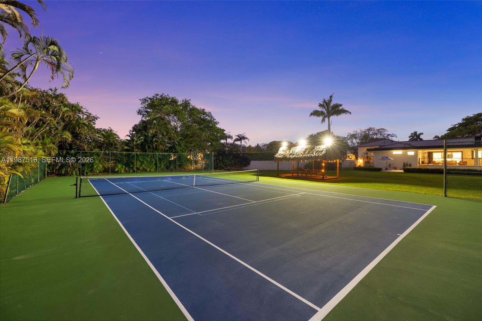 ROYAL PALM HARBOR REPLAT - Residential Lease