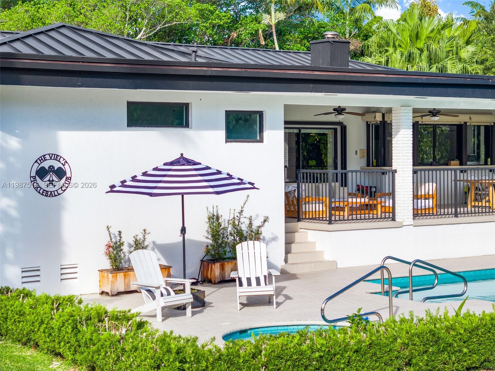 ROYAL PALM HARBOR REPLAT - Residential Lease