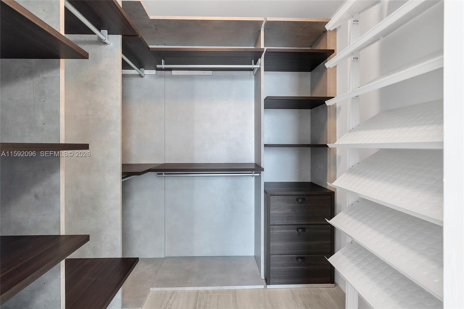 BRICKELL HEIGHTS EAST CON - Residential