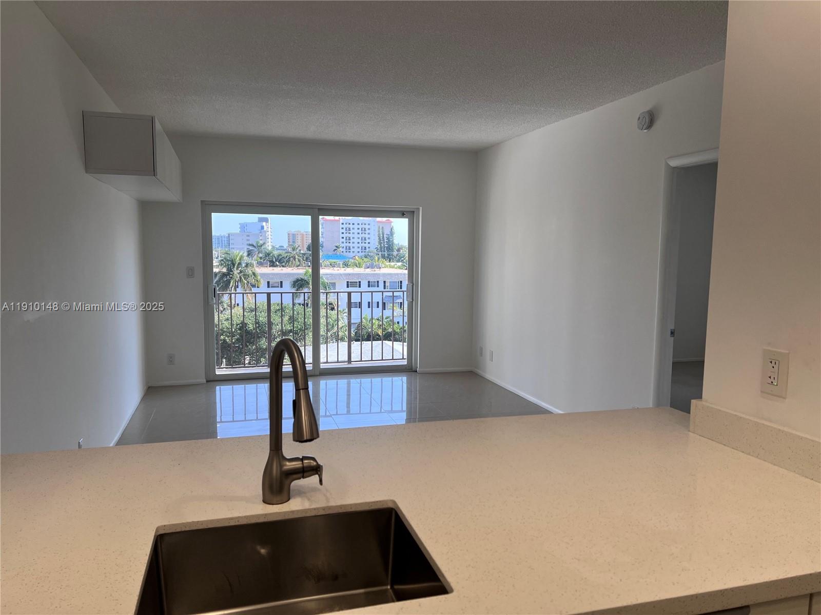 LADO DEL RIO CONDO - Residential Lease